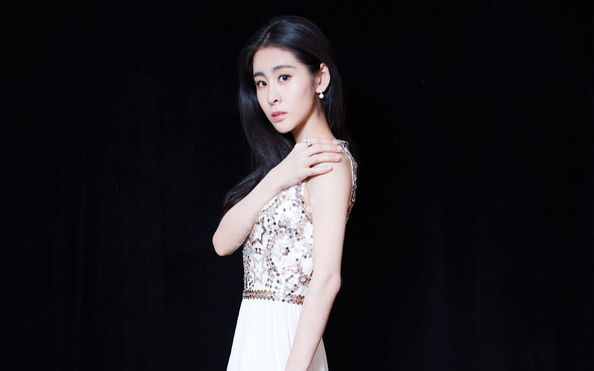 荷兰女队接力项目展现默契，荷兰女子甲组联赛